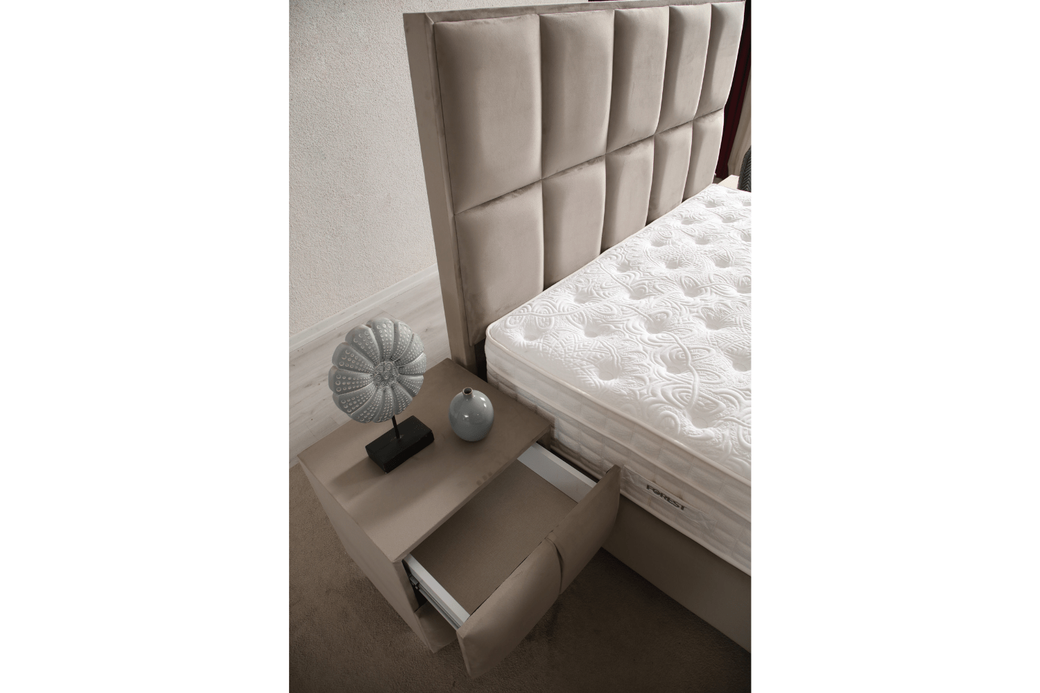 Lit coffre LOVITA Velours