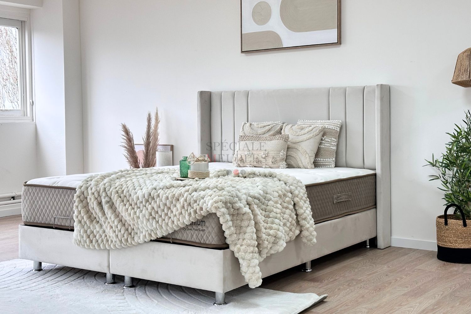 Lit Coffre ALMA BLANC CASSE - Velours